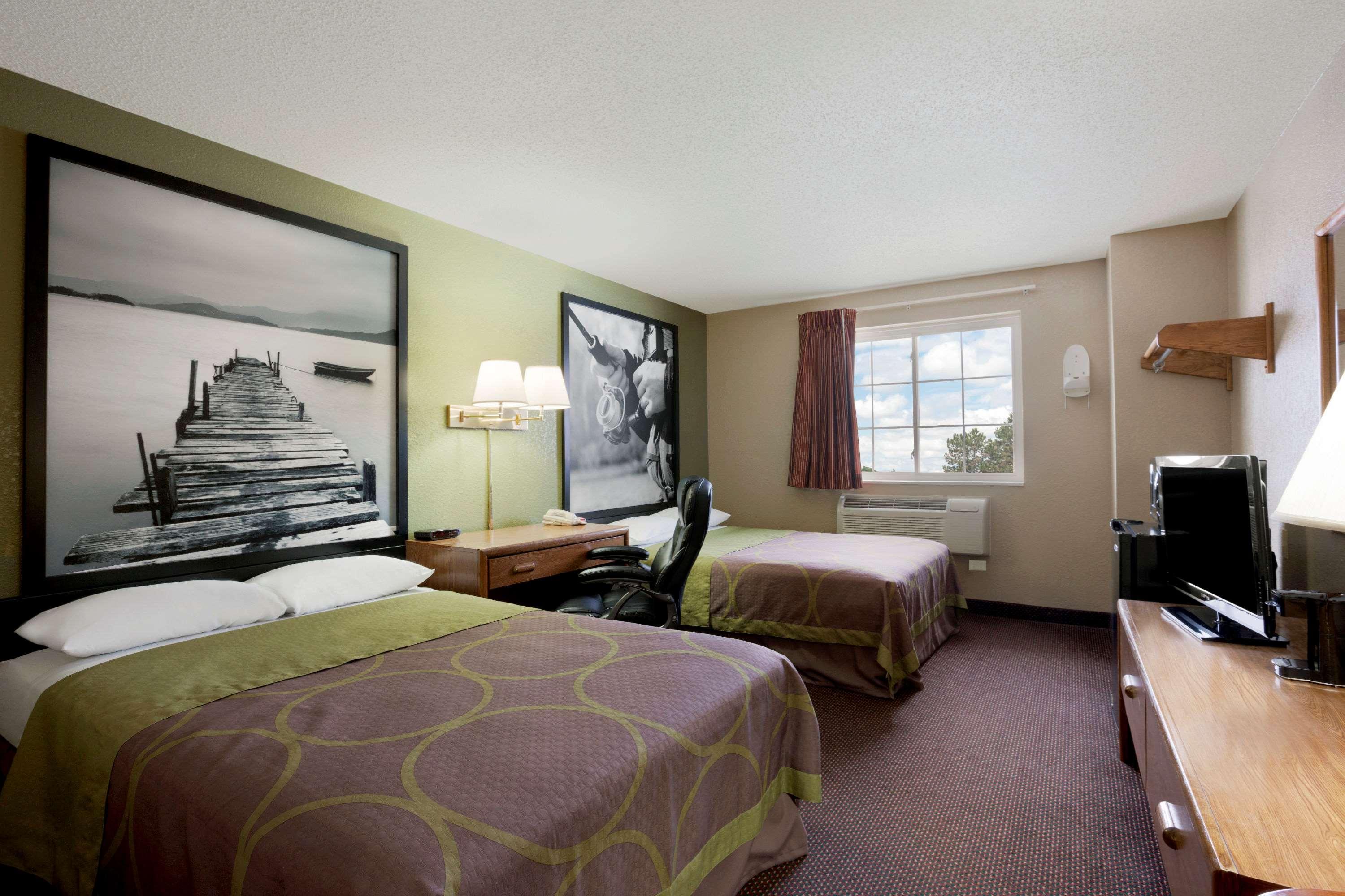 Super 8 By Wyndham Pulaski Extérieur photo