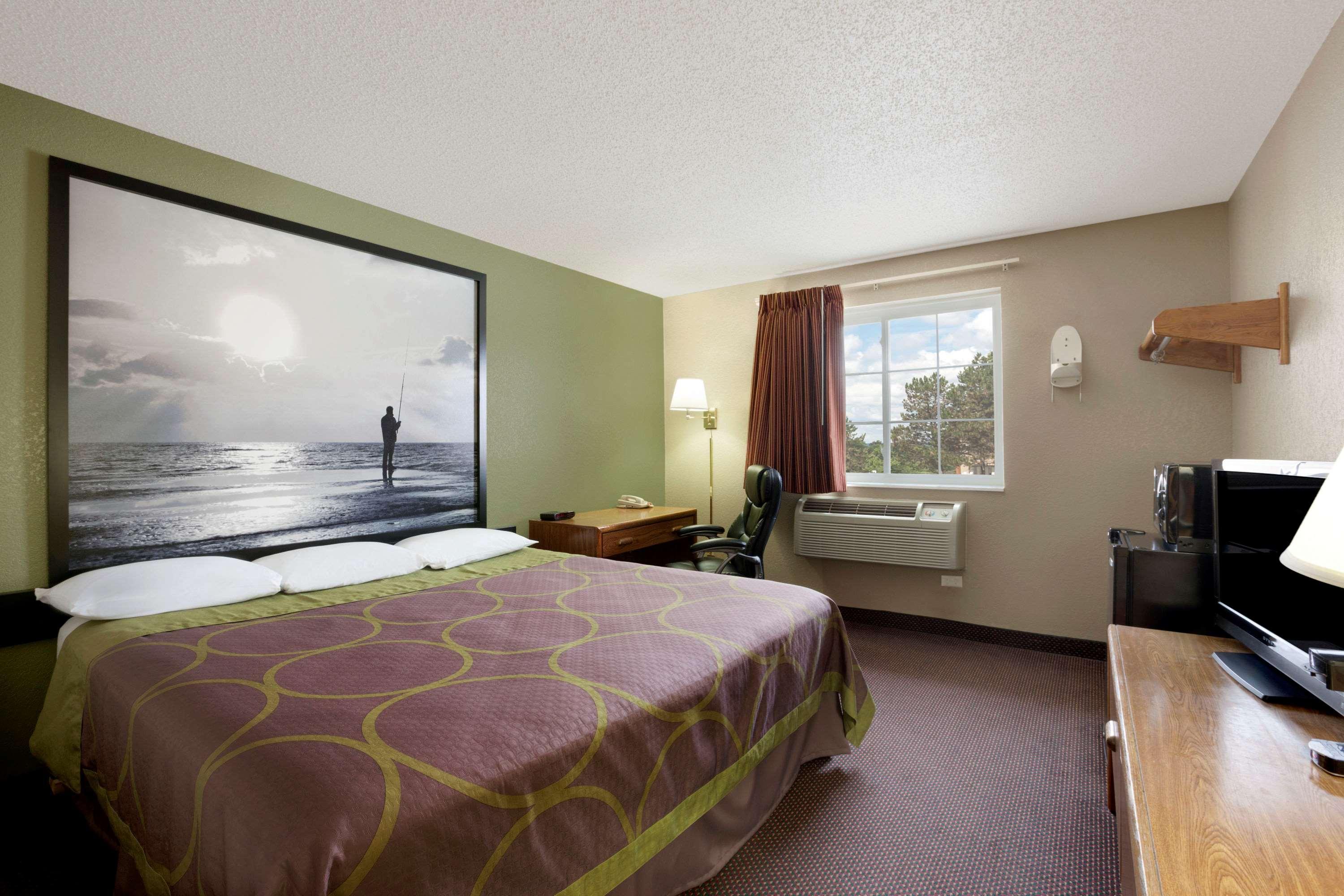 Super 8 By Wyndham Pulaski Extérieur photo