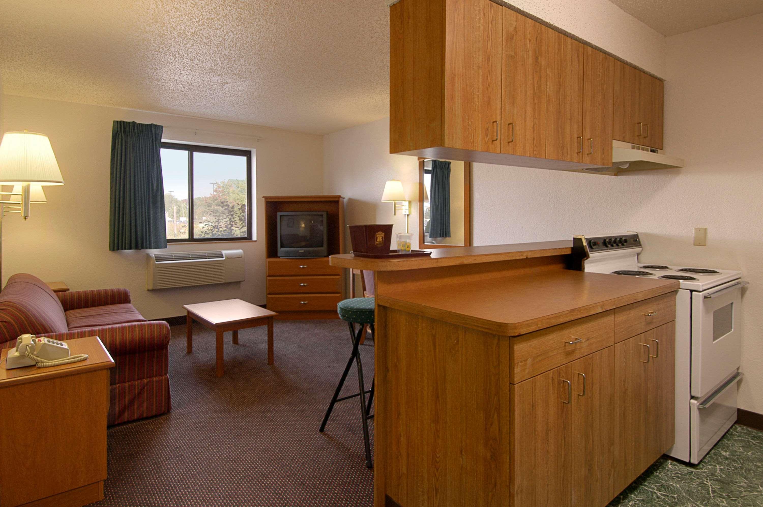 Super 8 By Wyndham Pulaski Extérieur photo